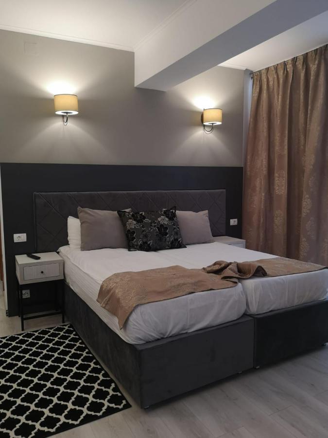 Hotel Helin - Calea Bucuresti Craiova Extérieur photo