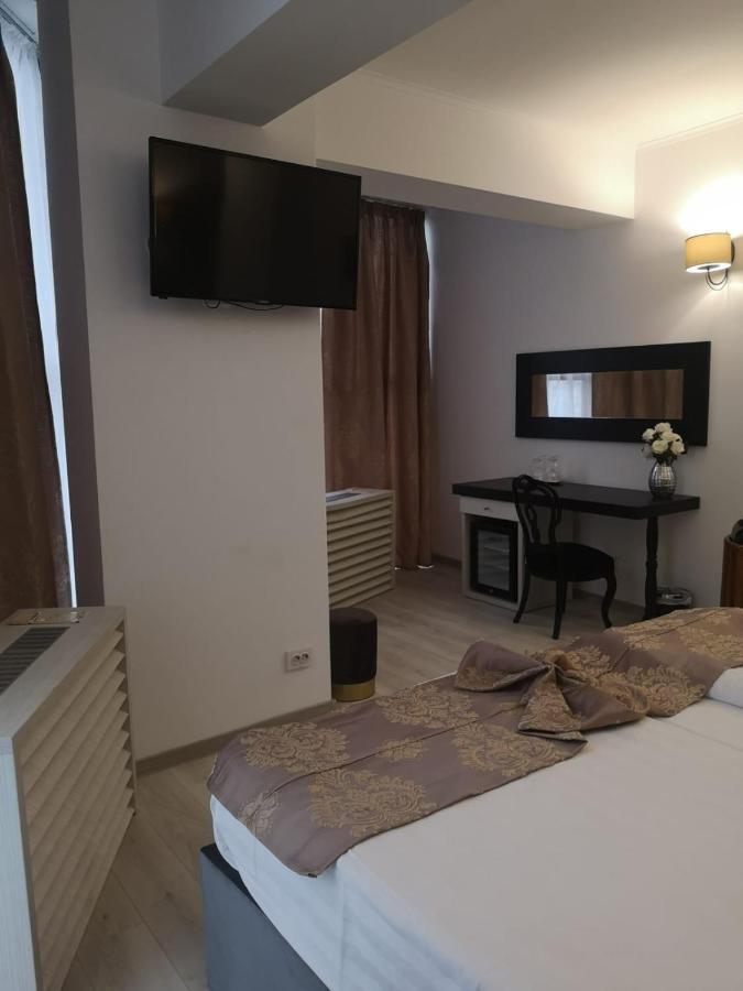 Hotel Helin - Calea Bucuresti Craiova Extérieur photo